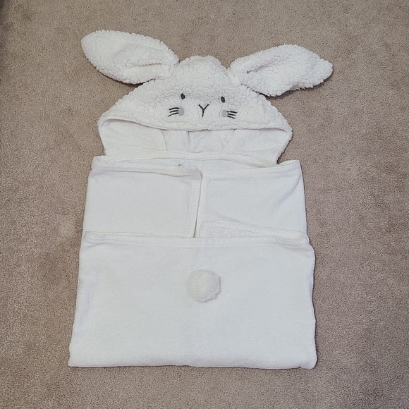Other - Bunny wrap towel
